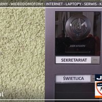 Wideodomofon z dwoma monitorami w Szkole Podstawowej